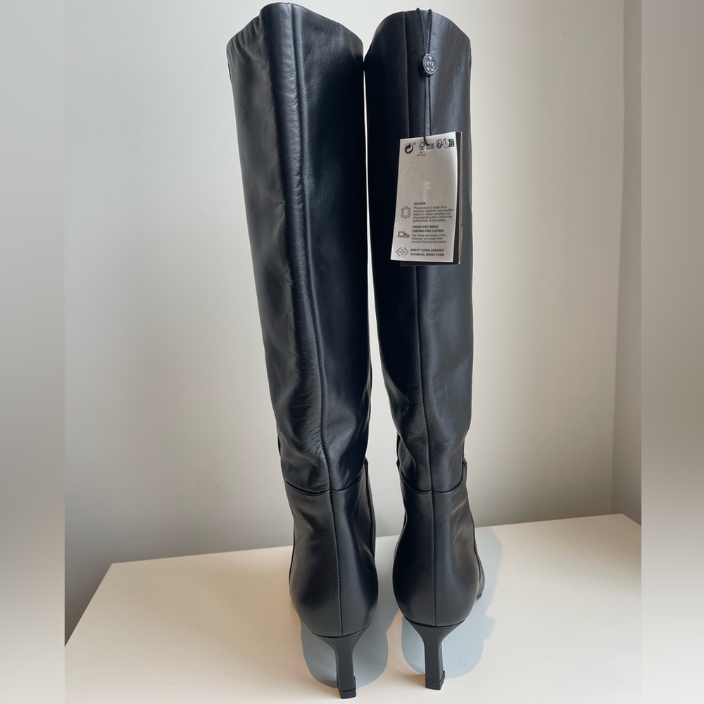 Massimo Dutti Black Leather Heeled Boots - Picture 4 of 8